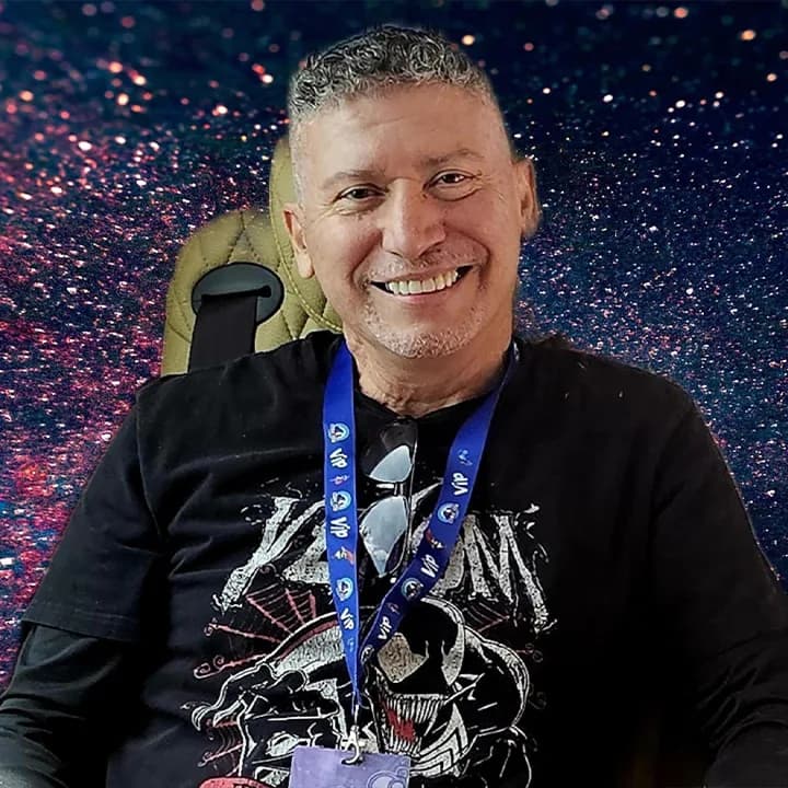 Sam de la Rosa /.