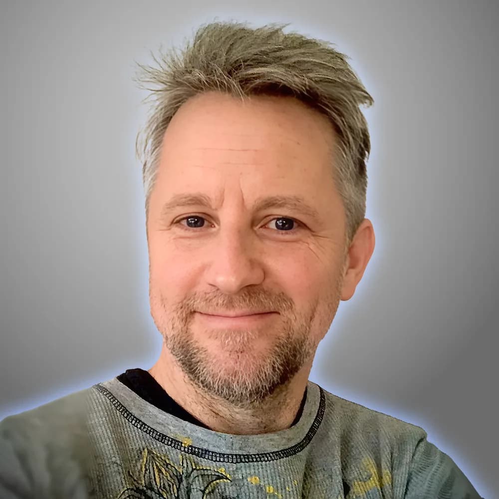 Gordan Michael Woolvett